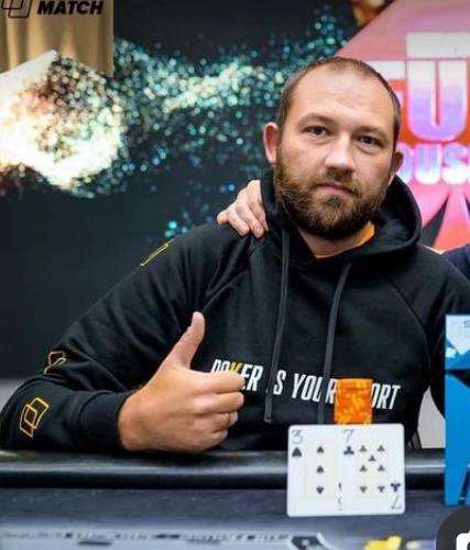 Олександр Правка